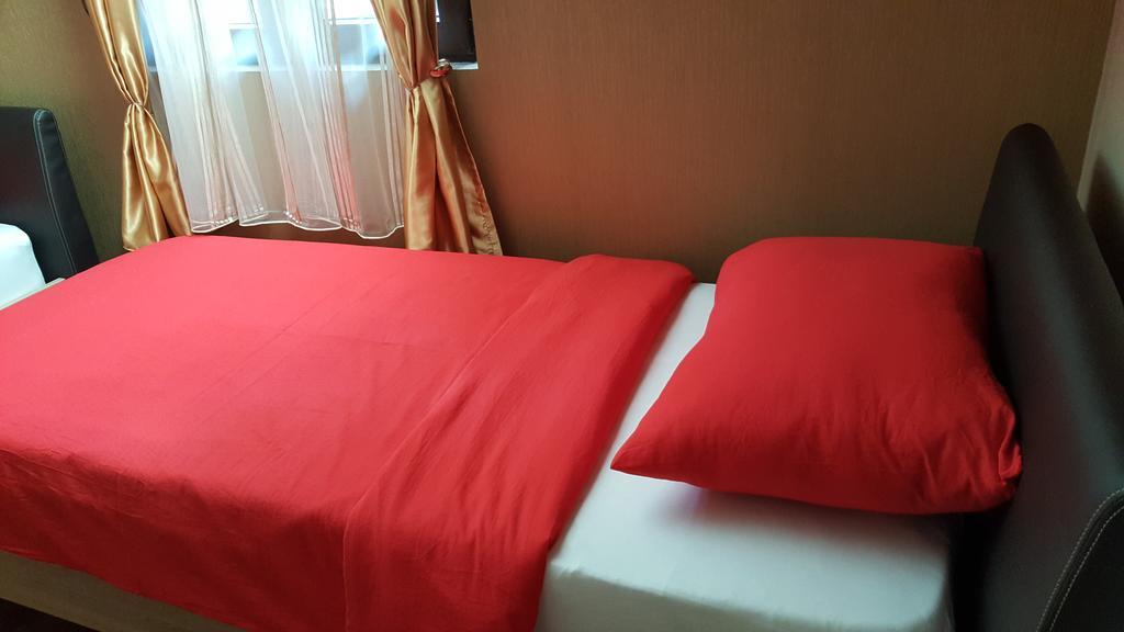 Benvenuti Apartments Cetinje Bilik gambar