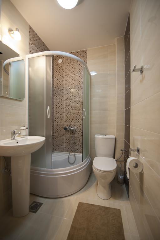 Benvenuti Apartments Cetinje Bilik gambar