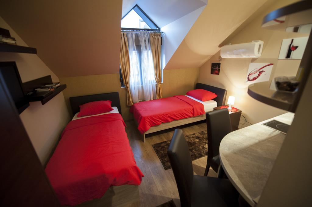 Benvenuti Apartments Cetinje Bilik gambar