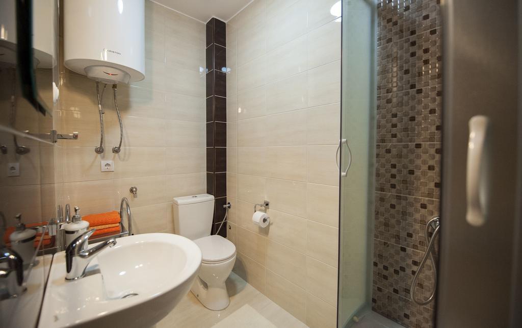 Benvenuti Apartments Cetinje Bilik gambar