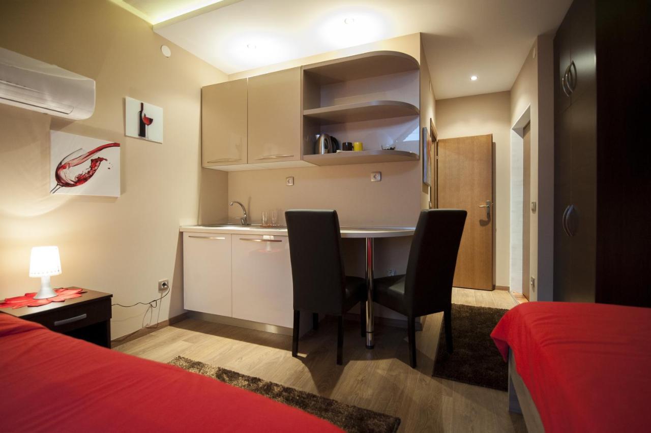 Benvenuti Apartments Cetinje Bilik gambar